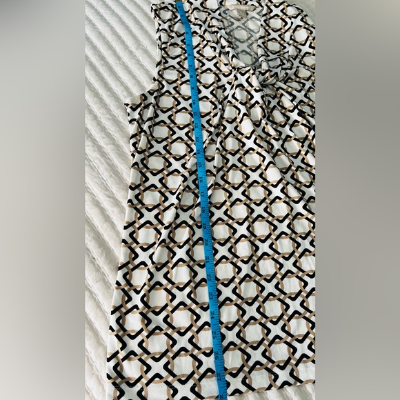 Banana Republic geometric print White chalk brown and black knot style - Picture 4 of 6